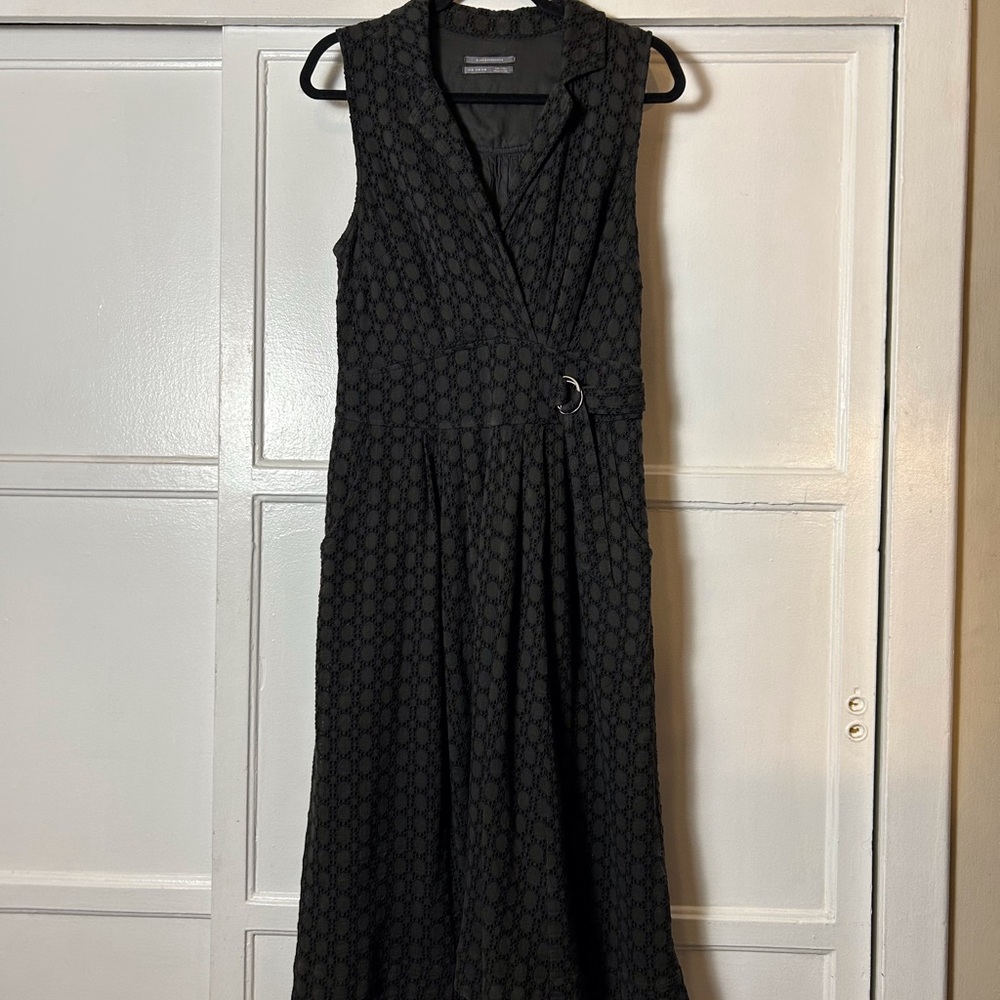 Anthropologie Elm Sleeveless Eyelet Dress Midi Charcoal Gray 100% Cotton Size 10